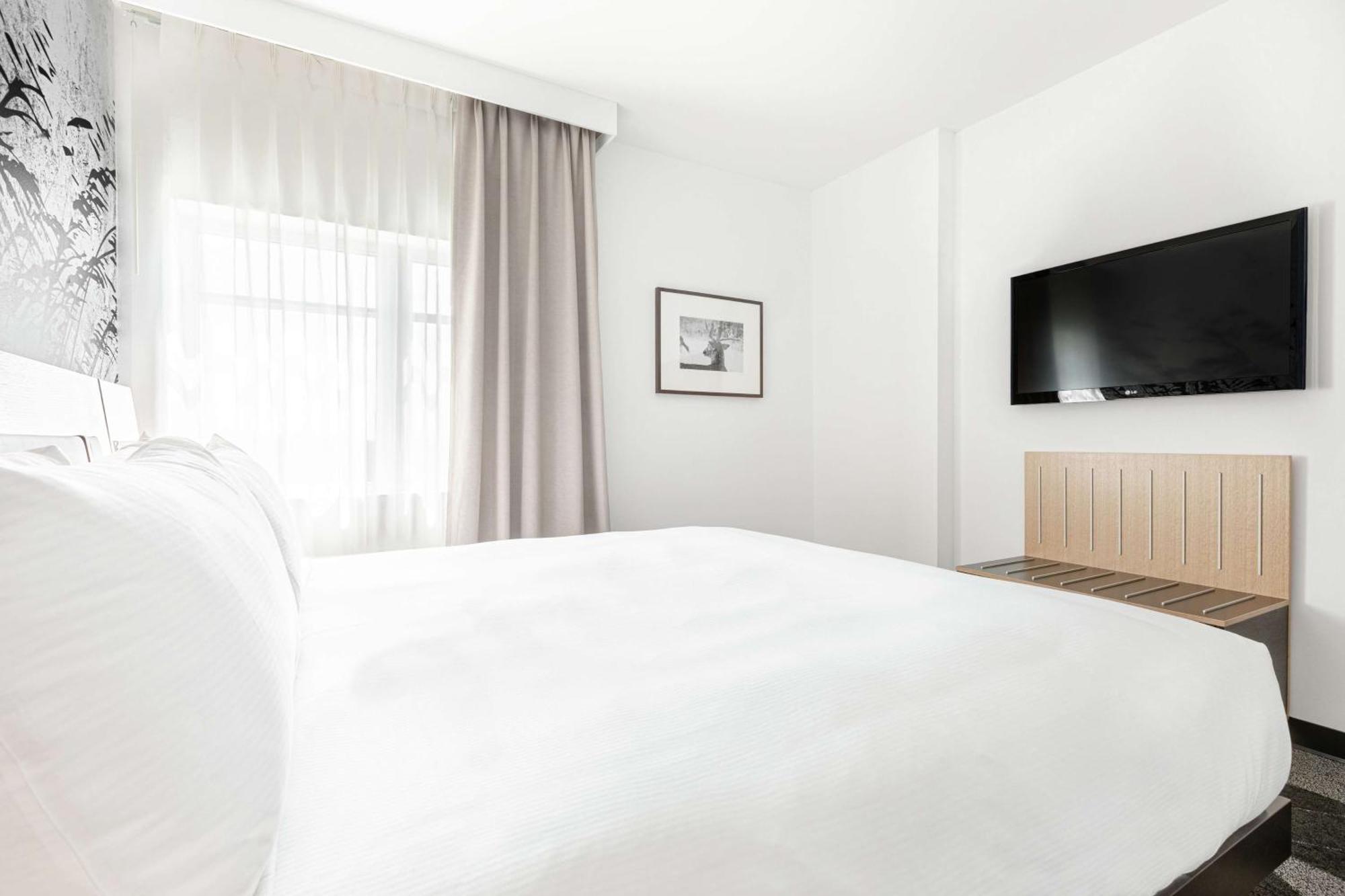 Doubletree By Hilton Quebec Resort Экстерьер фото