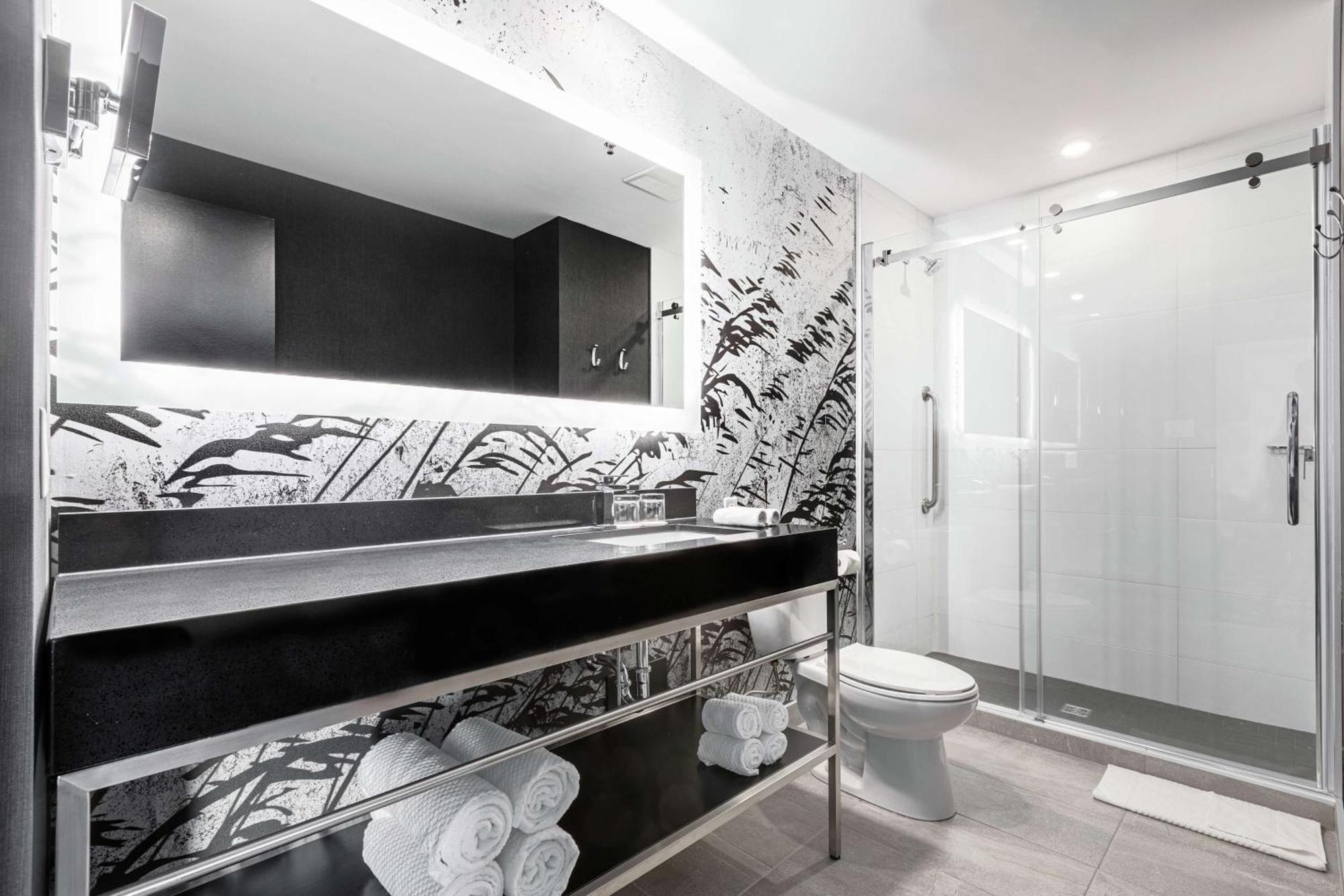 Doubletree By Hilton Quebec Resort Экстерьер фото