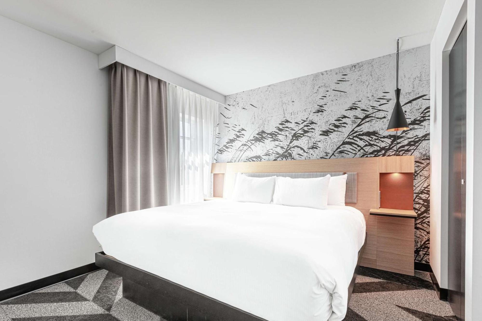 Doubletree By Hilton Quebec Resort Экстерьер фото