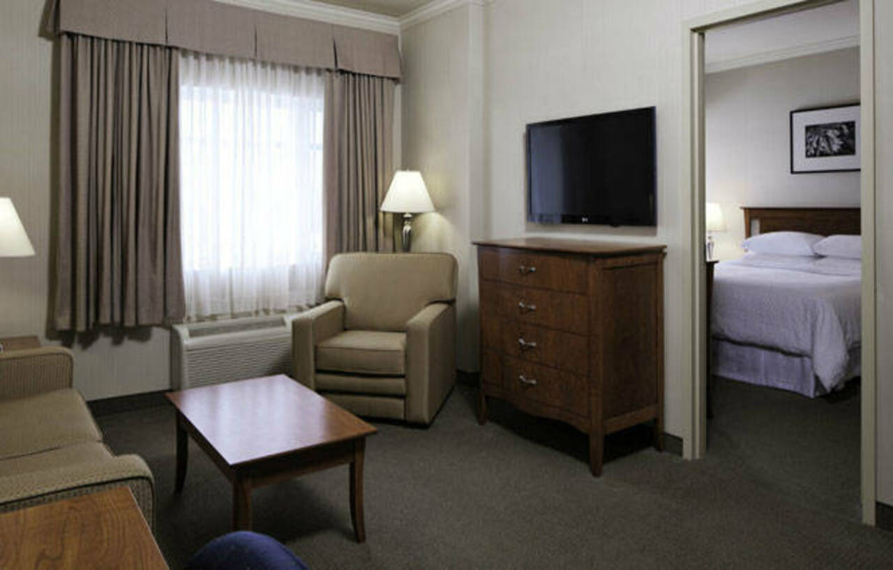 Doubletree By Hilton Quebec Resort Экстерьер фото
